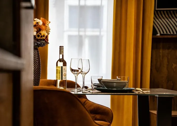 Magic Brilliant - District 7 Nights For 2 By Nw * بودابست