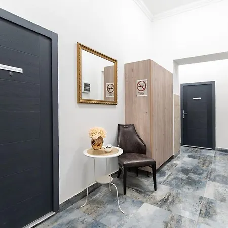 Magic Brilliant - District 7 Nights For 2 By Nw