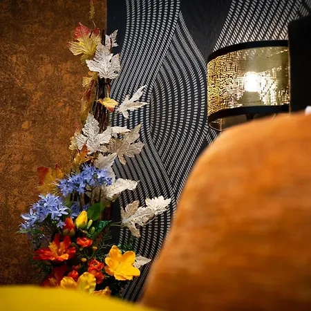 Appartamento Magic Brilliant - District 7 Nights For 2 By Nw Budapest