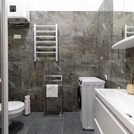 Appartamento Magic Brilliant - District 7 Nights For 2 By Nw Budapest