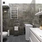 Appartamento Magic Brilliant - District 7 Nights For 2 By Nw Budapest
